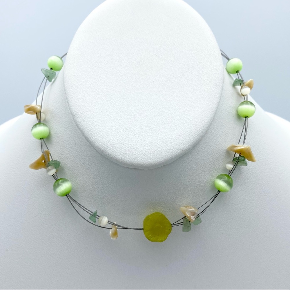 Green Glass Cat Eye Faux Stone Choker Necklace